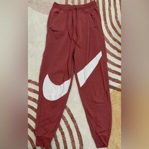NIKE Swoosh Women Sweats XS